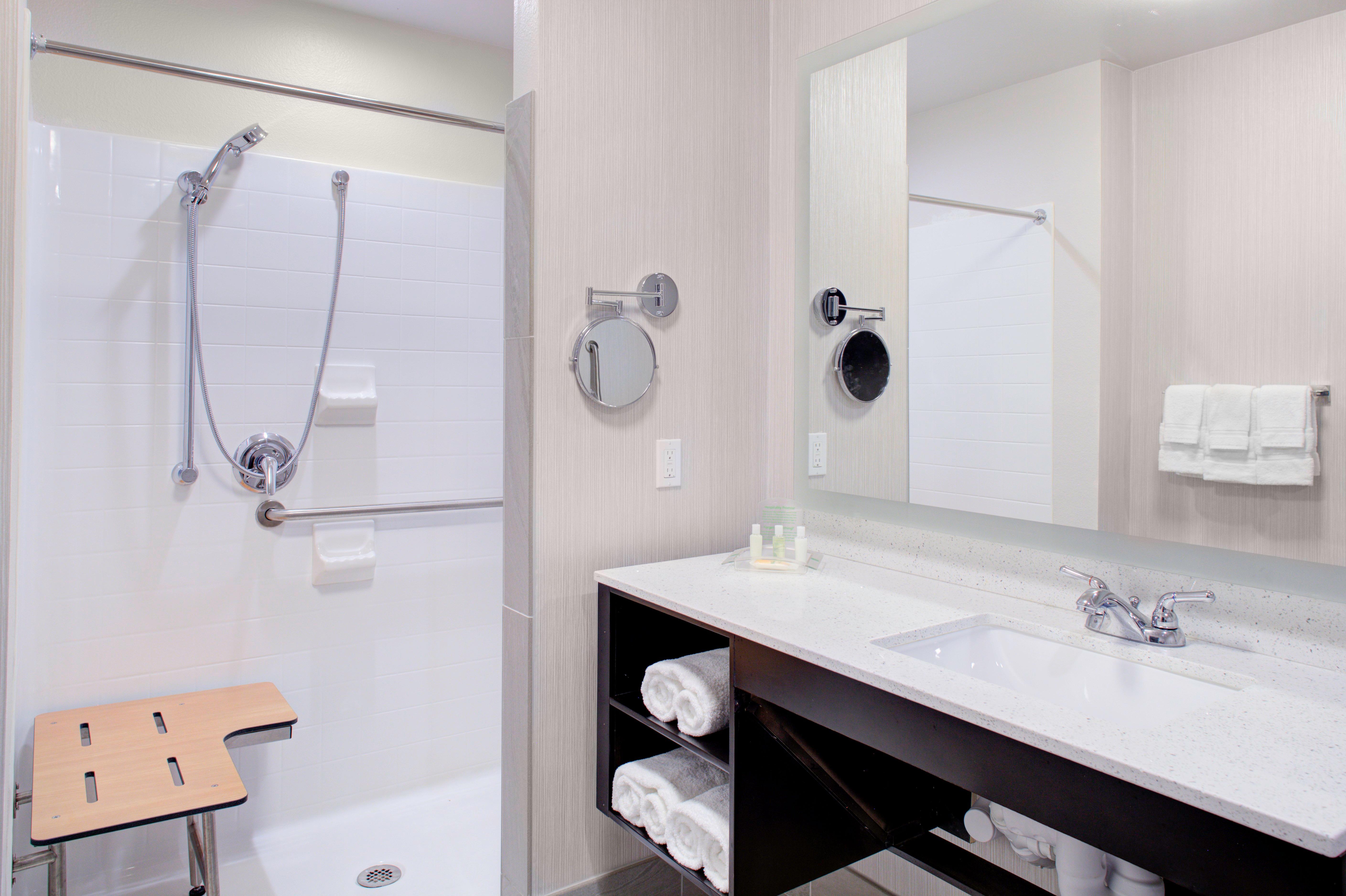 Holiday Inn Windsor - Wine Country By Ihg Exterior foto